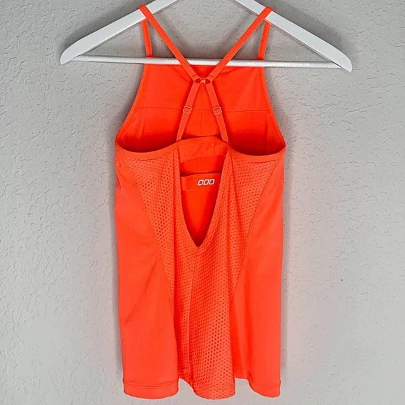 Lorna Jane Mesh-Yoke Keyhole Tank Bra Combo in Washed Coral - Picture 5 of 9
